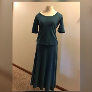 Peruvian connection 2pc set (tops and skirt)